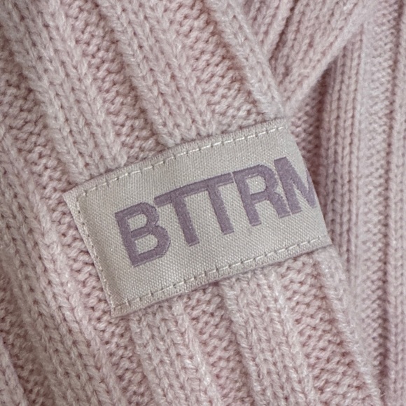 Pink Ribbed Women's Sweater - Picture 3 of 6